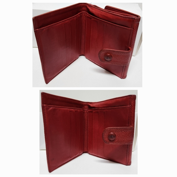 CHANEL CC Caviar Red Leather Bifold Wallet - Picture 7 of 12